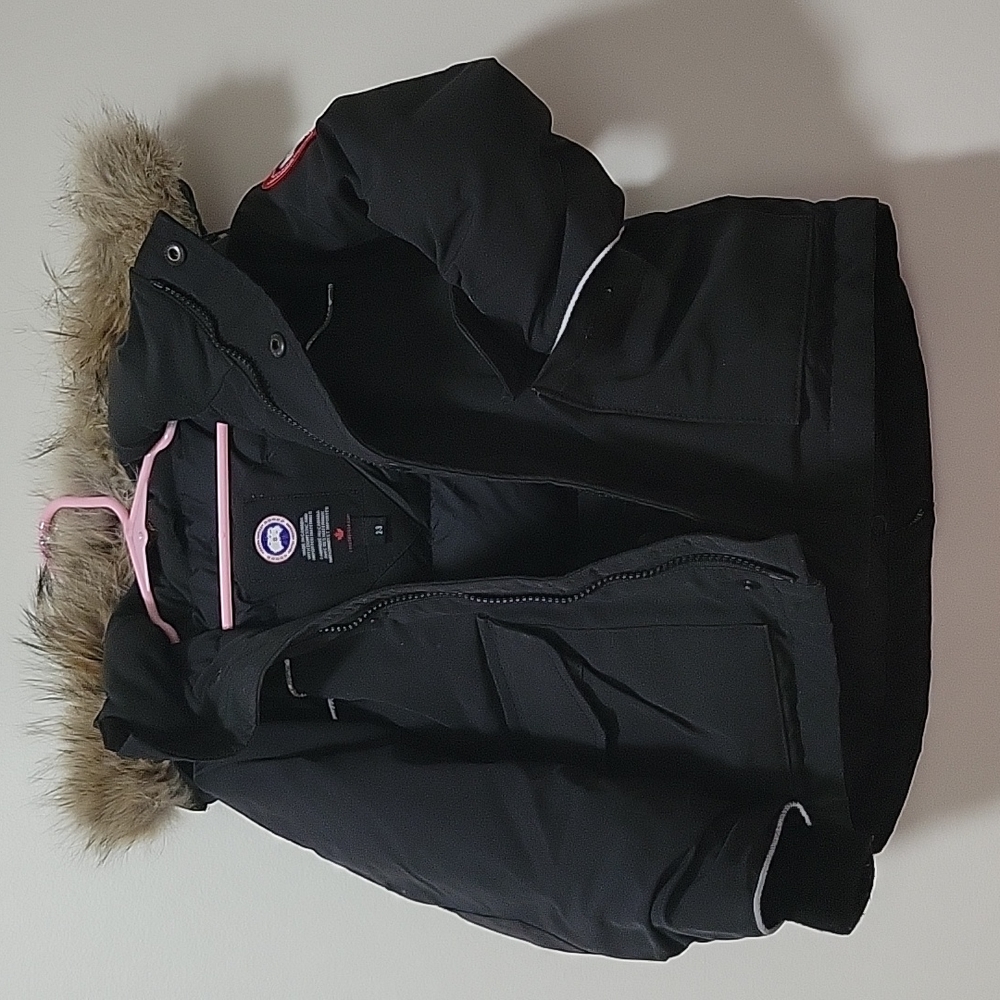 Kids Black Canada Goose Lynx Parka with fur trim size 2-3